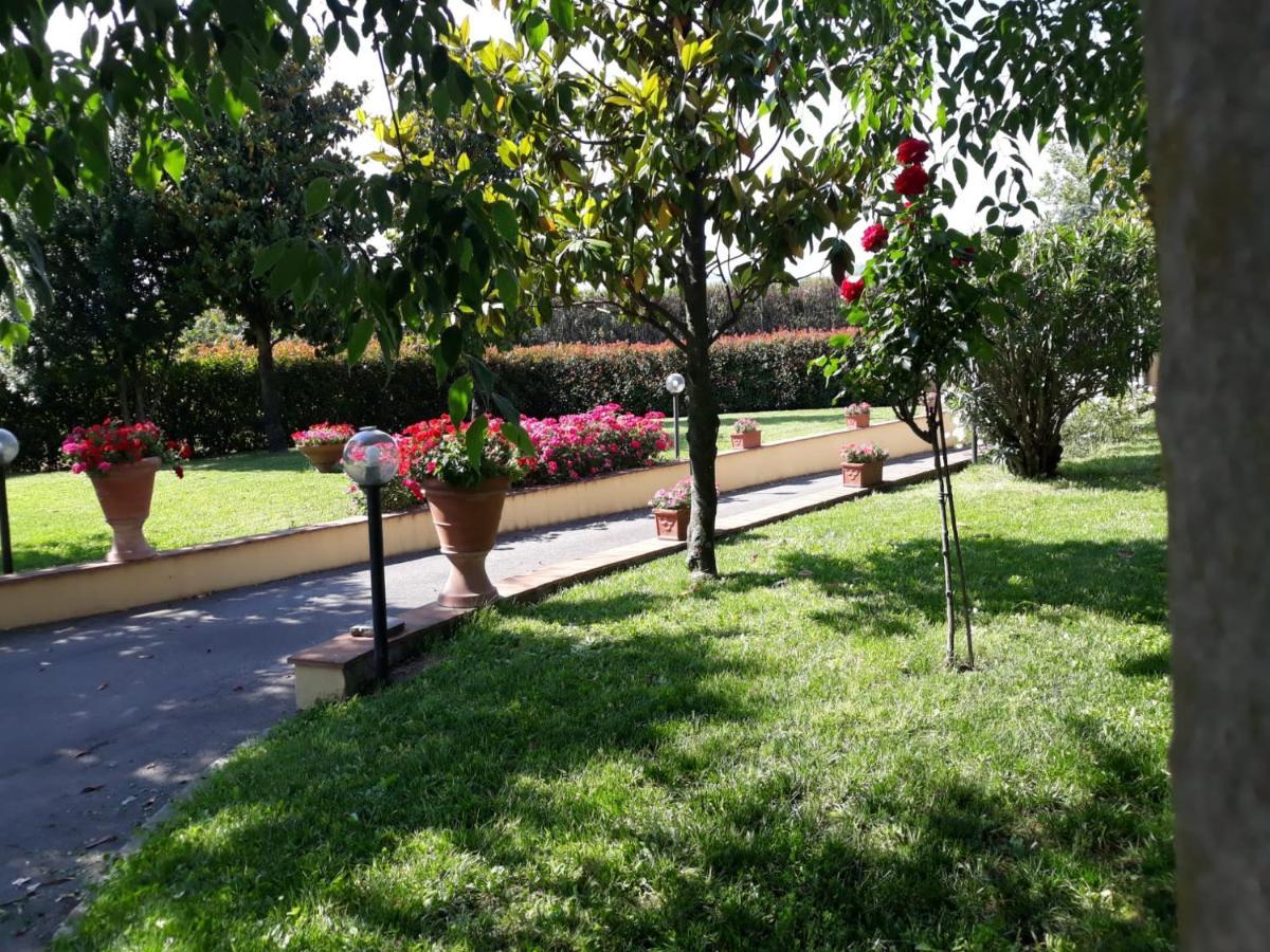 Villa Monica Пистоя Екстериор снимка